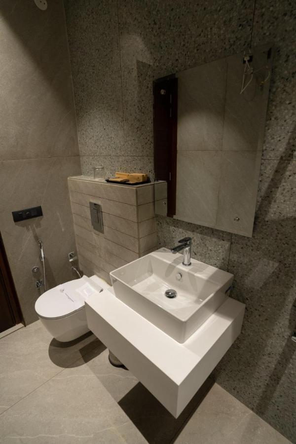 Hotel Smily Лудхиана Экстерьер фото