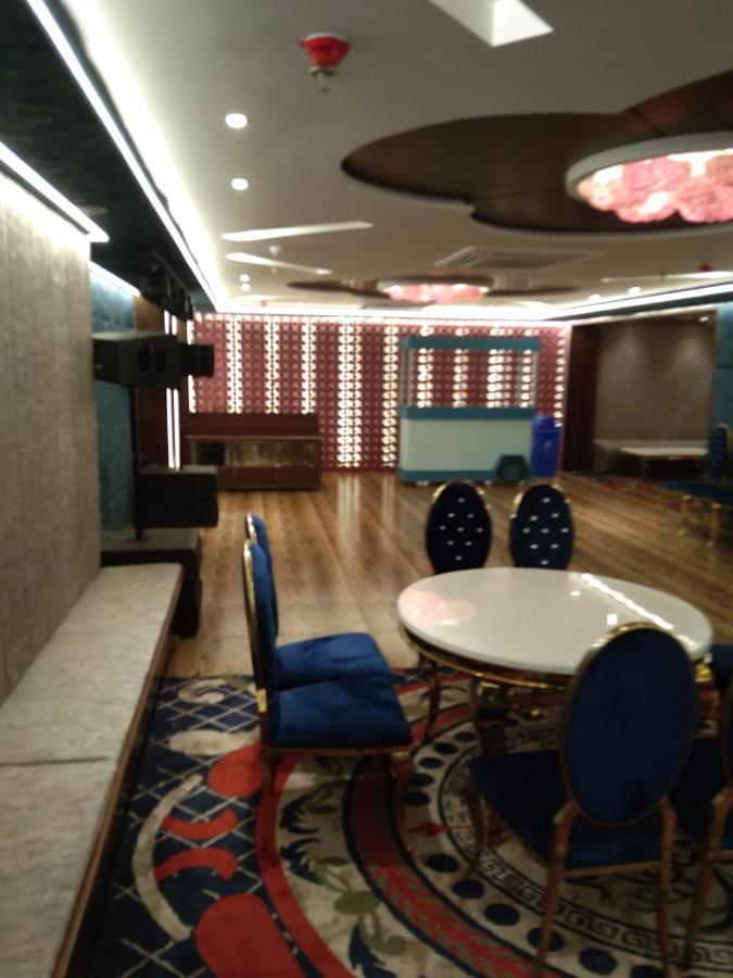 Hotel Smily Лудхиана Экстерьер фото