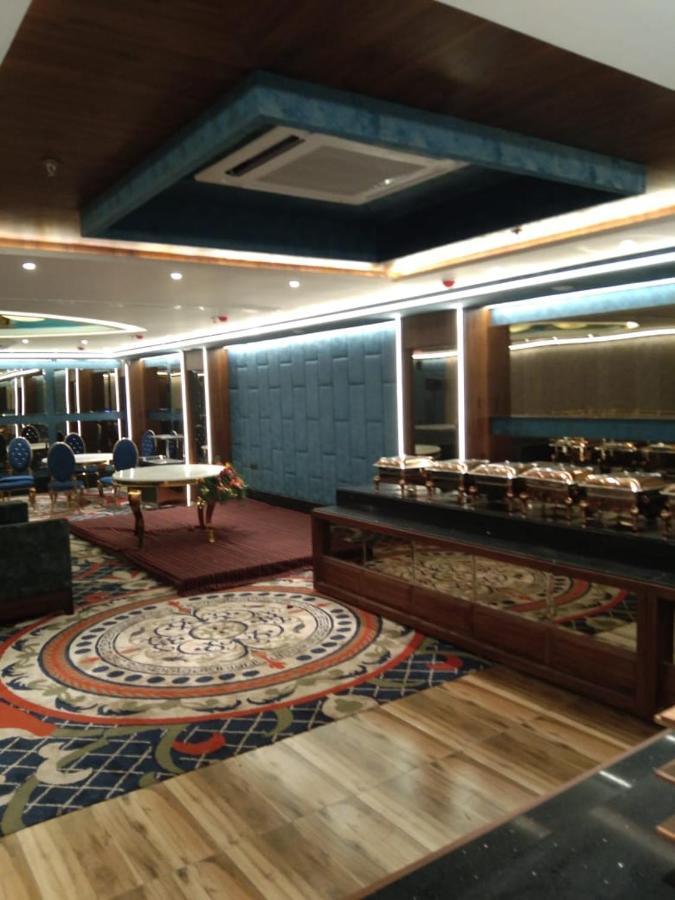 Hotel Smily Лудхиана Экстерьер фото
